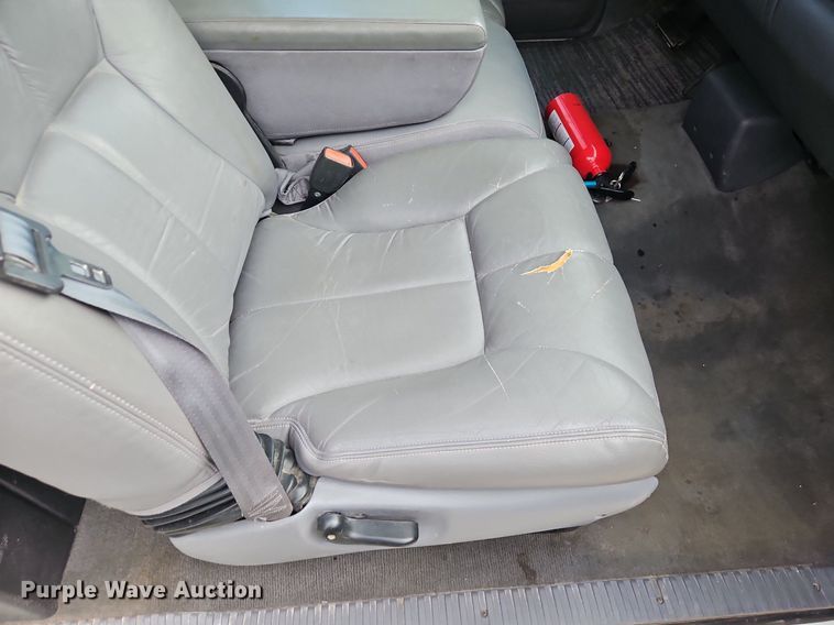 image for item DP2436 1998 Dodge Ram 3500  Quad Cab pickup truck