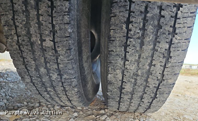 image for item DP2436 1998 Dodge Ram 3500  Quad Cab pickup truck