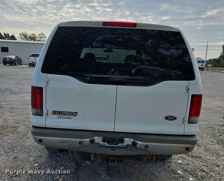 image for item DP2437 2002 Ford Excursion  SUV