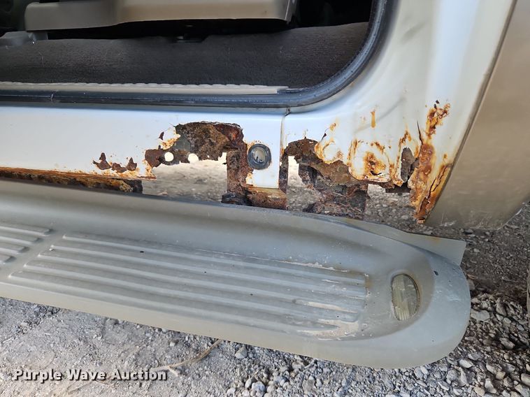 image for item DP2437 2002 Ford Excursion  SUV