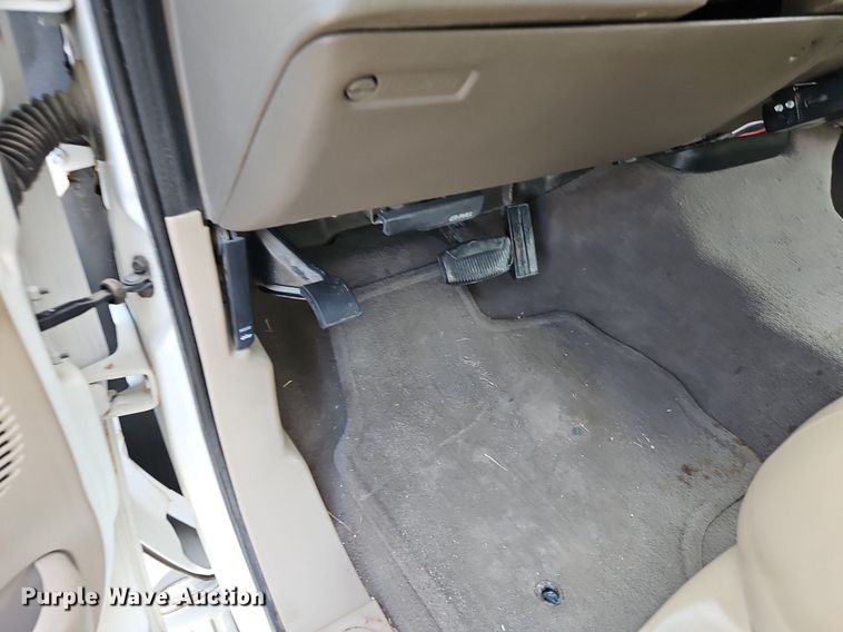 image for item DP2437 2002 Ford Excursion  SUV