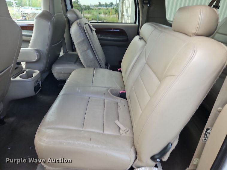 image for item DP2437 2002 Ford Excursion  SUV