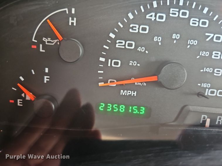 image for item DP2437 2002 Ford Excursion  SUV