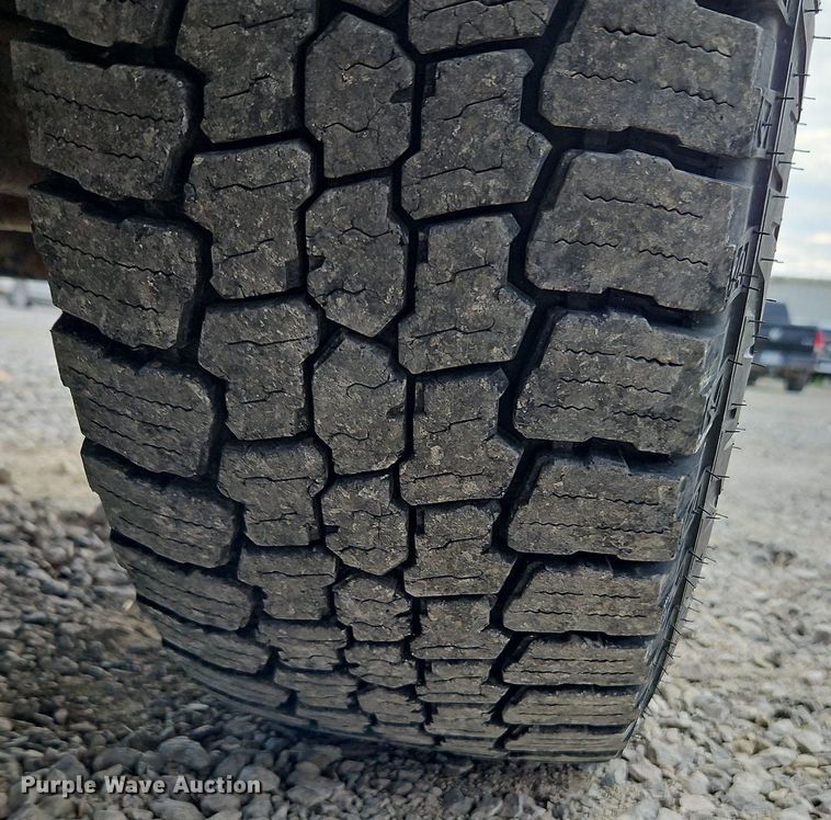 image for item DP2437 2002 Ford Excursion  SUV