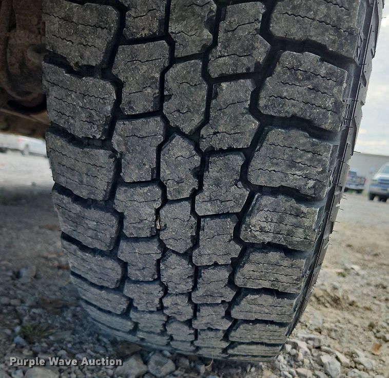 image for item DP2437 2002 Ford Excursion  SUV