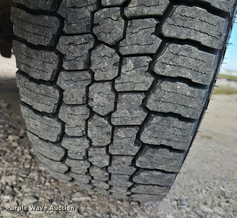 image for item DP2437 2002 Ford Excursion  SUV