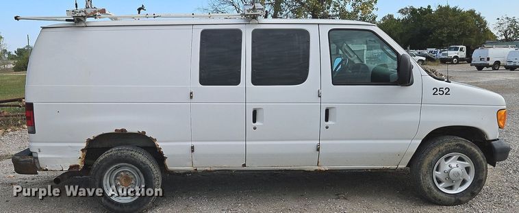 image for item DP2438 2006 Ford E250  van