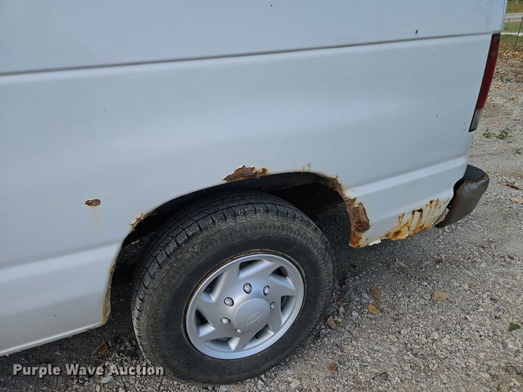 image for item DP2438 2006 Ford E250  van