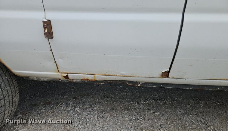 image for item DP2438 2006 Ford E250  van