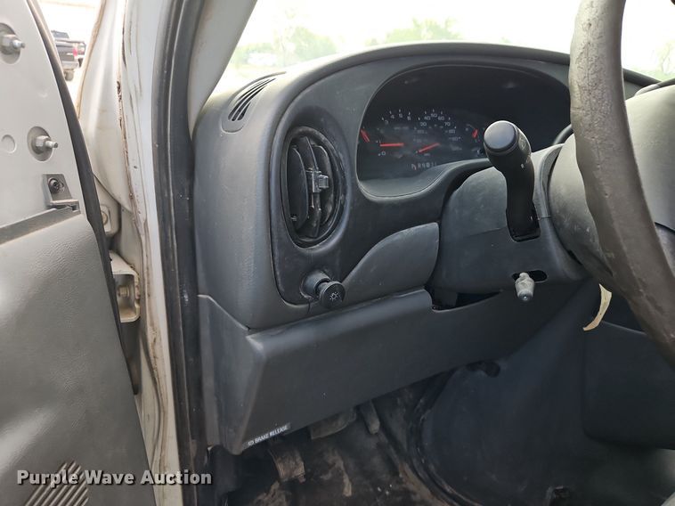 image for item DP2438 2006 Ford E250  van