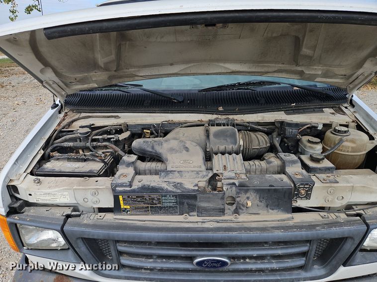 image for item DP2438 2006 Ford E250  van