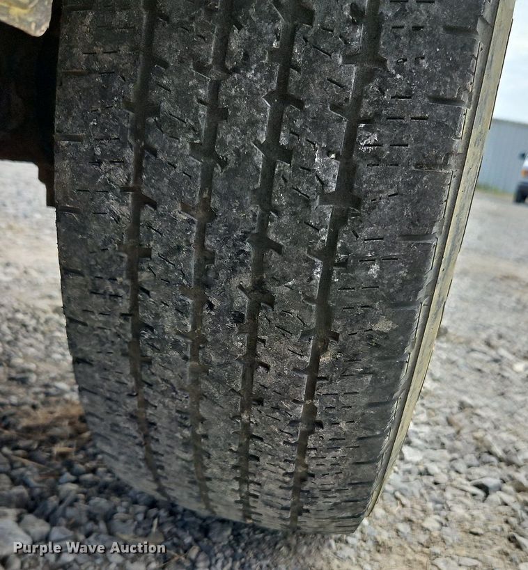 image for item DP2438 2006 Ford E250  van