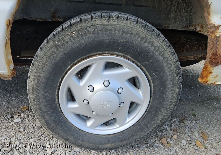 image for item DP2438 2006 Ford E250  van