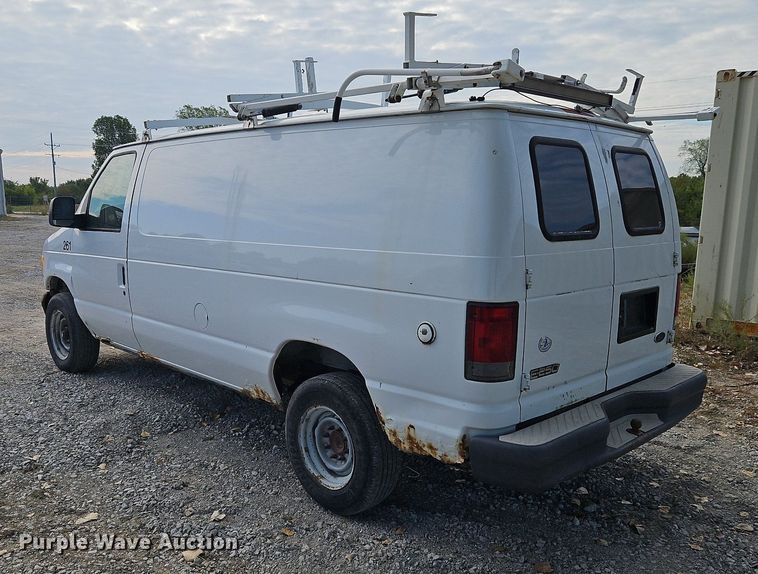 image for item DP2439 2004 Ford E250  van