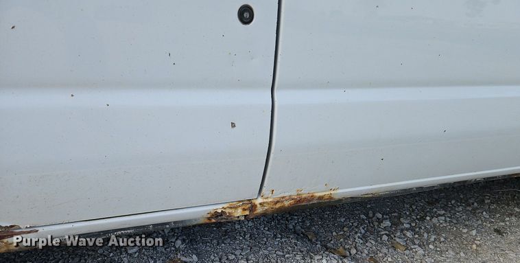 image for item DP2439 2004 Ford E250  van