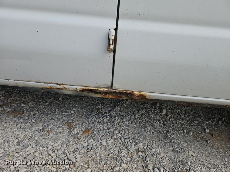 image for item DP2439 2004 Ford E250  van