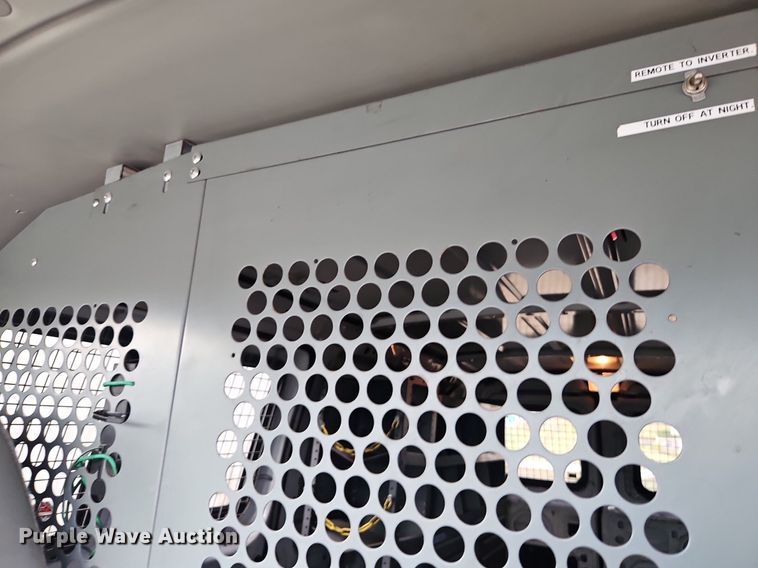 image for item DP2439 2004 Ford E250  van