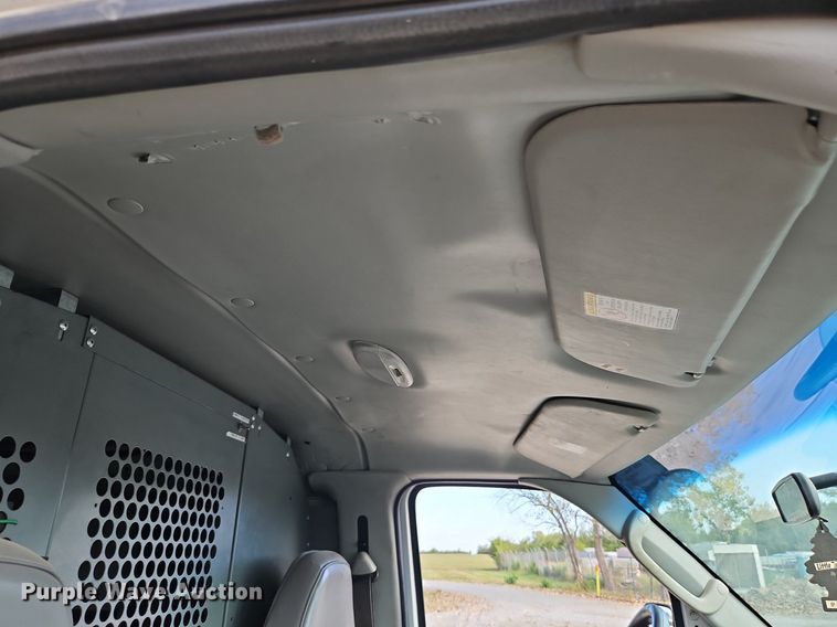 image for item DP2439 2004 Ford E250  van