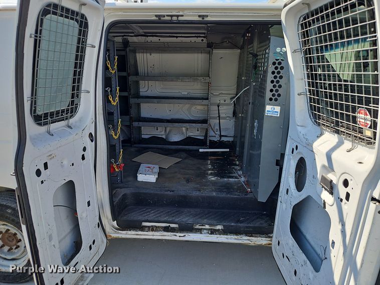 image for item DP2439 2004 Ford E250  van