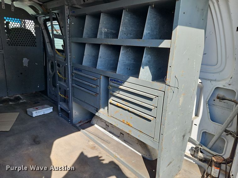 image for item DP2439 2004 Ford E250  van