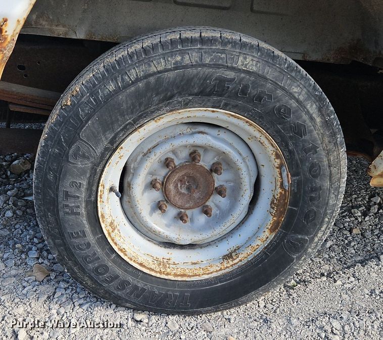 image for item DP2439 2004 Ford E250  van