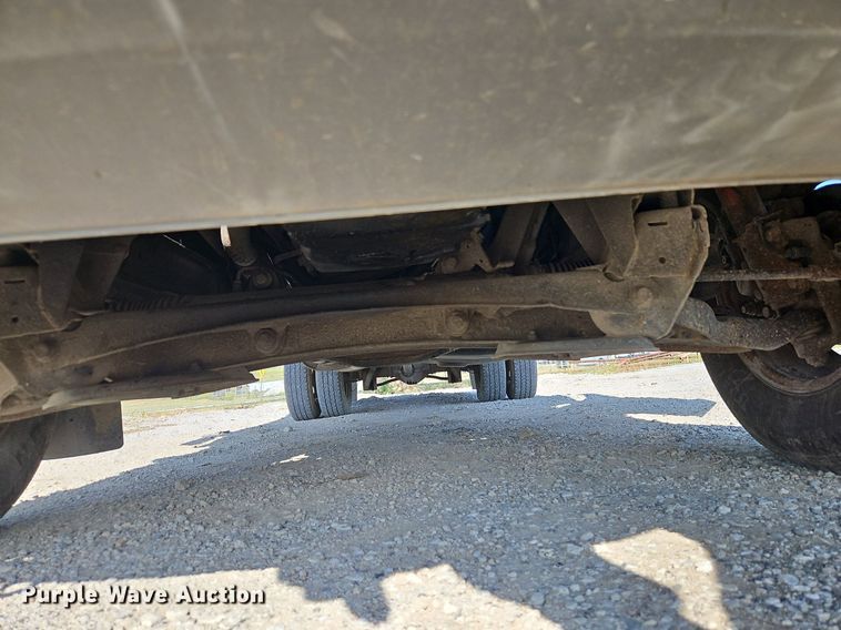 image for item DP2440 2006 Dodge Sprinter 3500  flatbed van