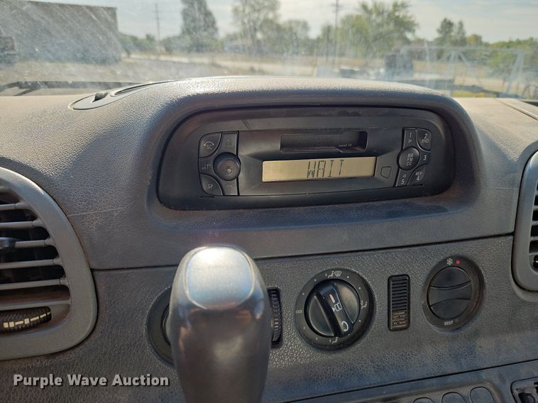 image for item DP2440 2006 Dodge Sprinter 3500  flatbed van