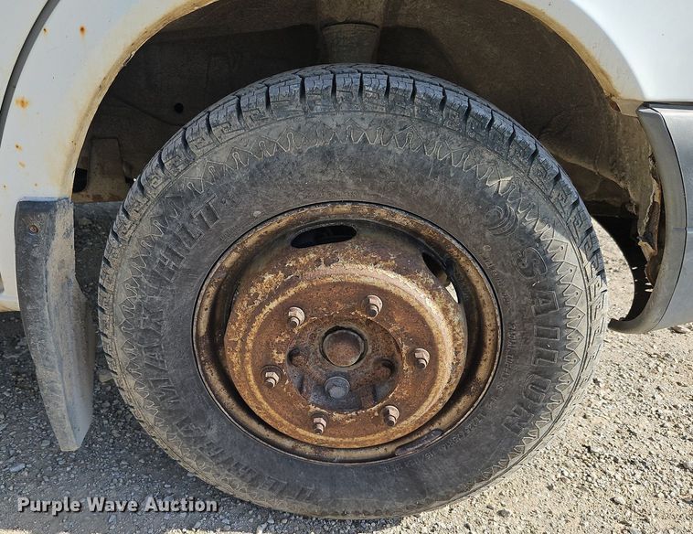 image for item DP2440 2006 Dodge Sprinter 3500  flatbed van