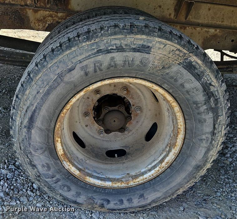 image for item DP2440 2006 Dodge Sprinter 3500  flatbed van