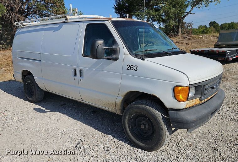 image for item DP2443 2005 Ford E250  van