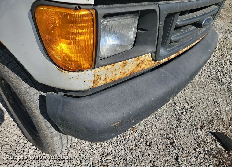 image for item DP2443 2005 Ford E250  van
