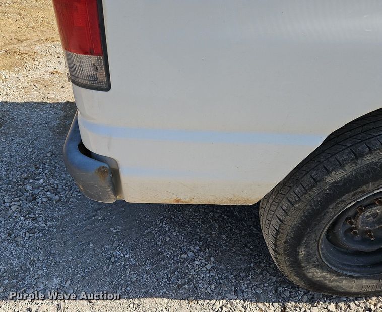 image for item DP2443 2005 Ford E250  van