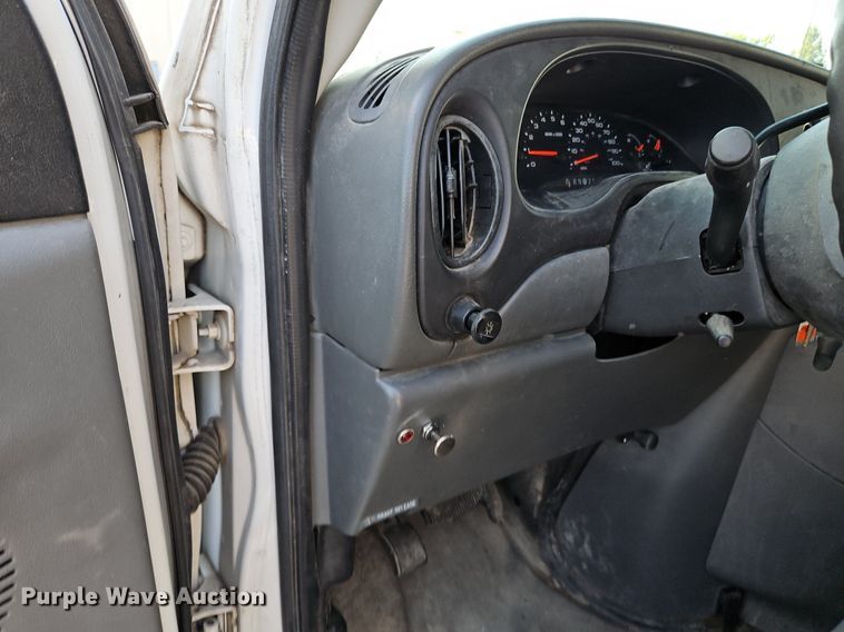 image for item DP2443 2005 Ford E250  van
