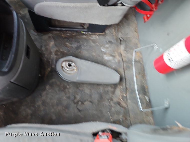 image for item DP2443 2005 Ford E250  van