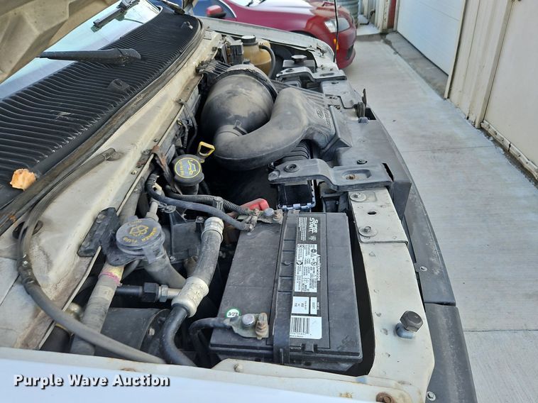 image for item DP2443 2005 Ford E250  van