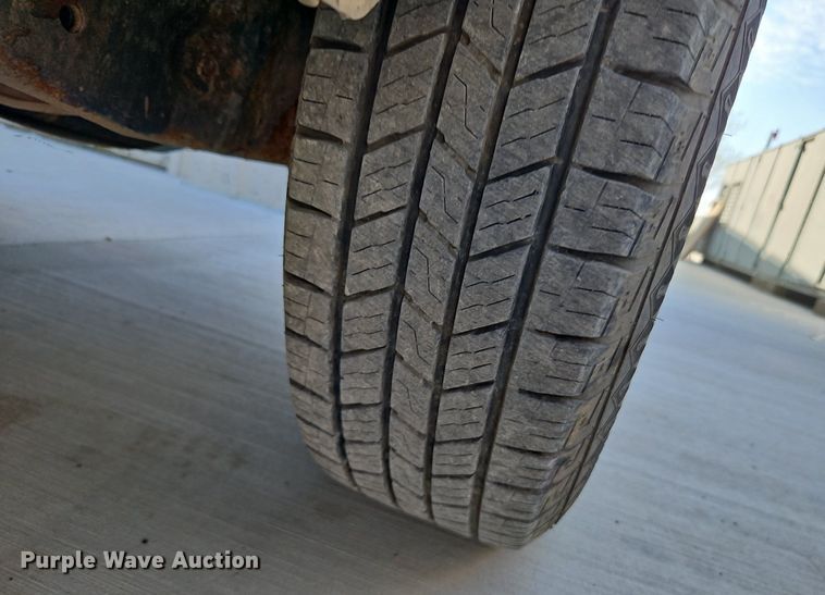 image for item DP2443 2005 Ford E250  van