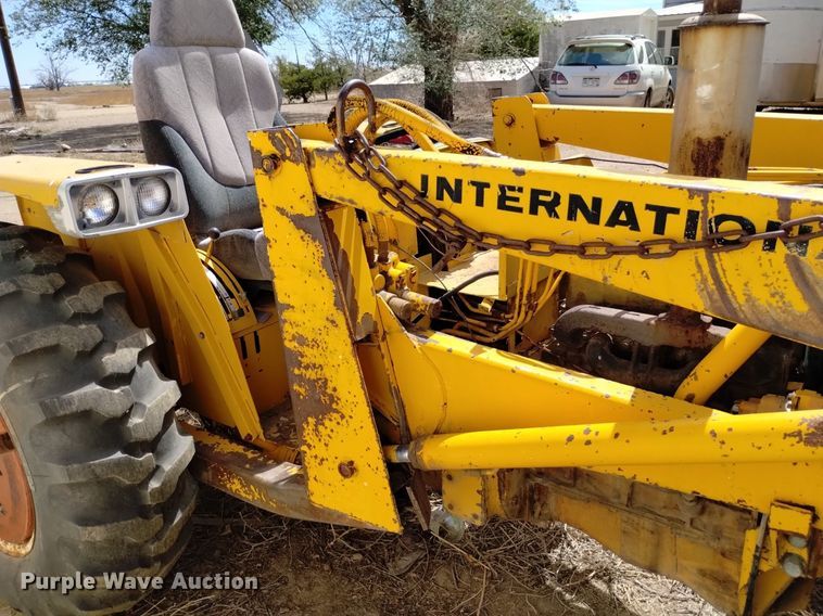 image for item DP3412 International 2500B  tractor