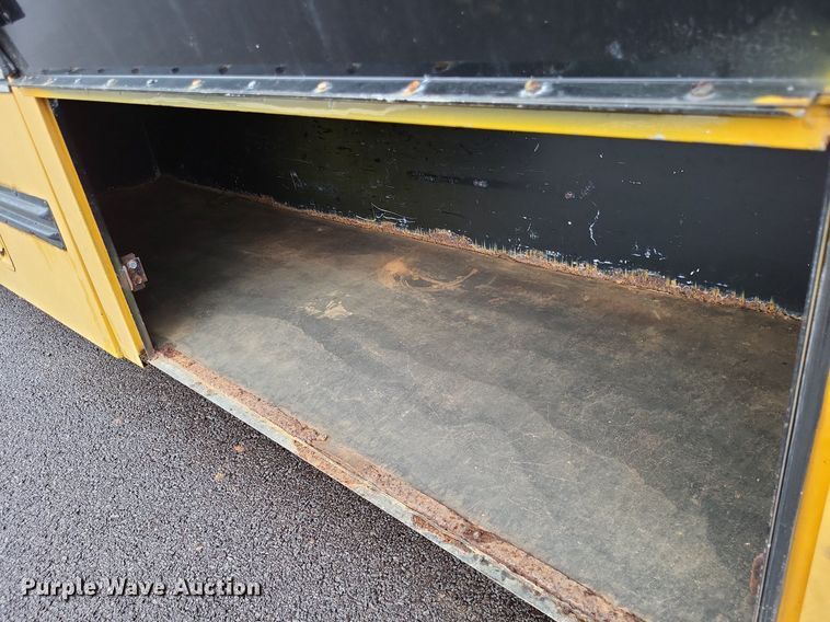 image for item DP5255 2001 Blue Bird All American  school bus