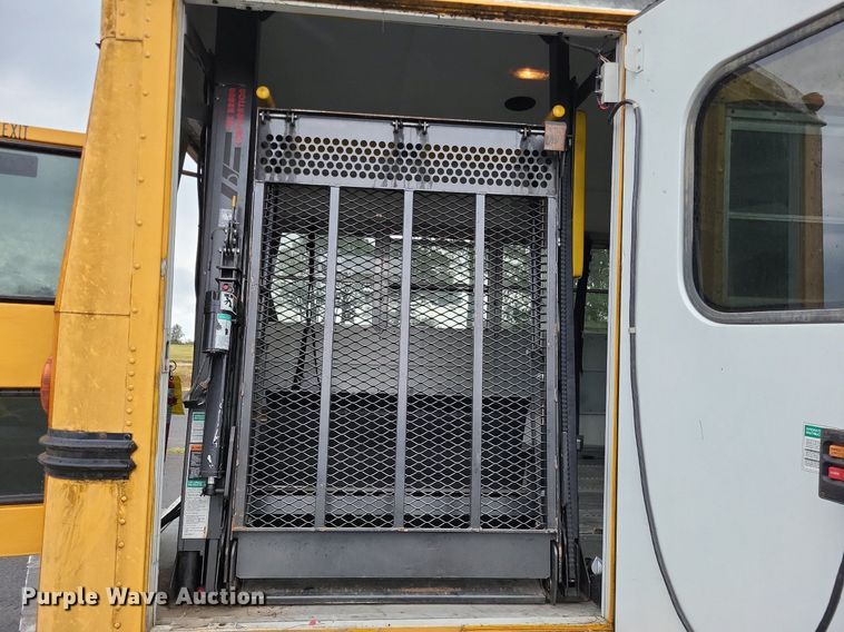 image for item DP5255 2001 Blue Bird All American  school bus