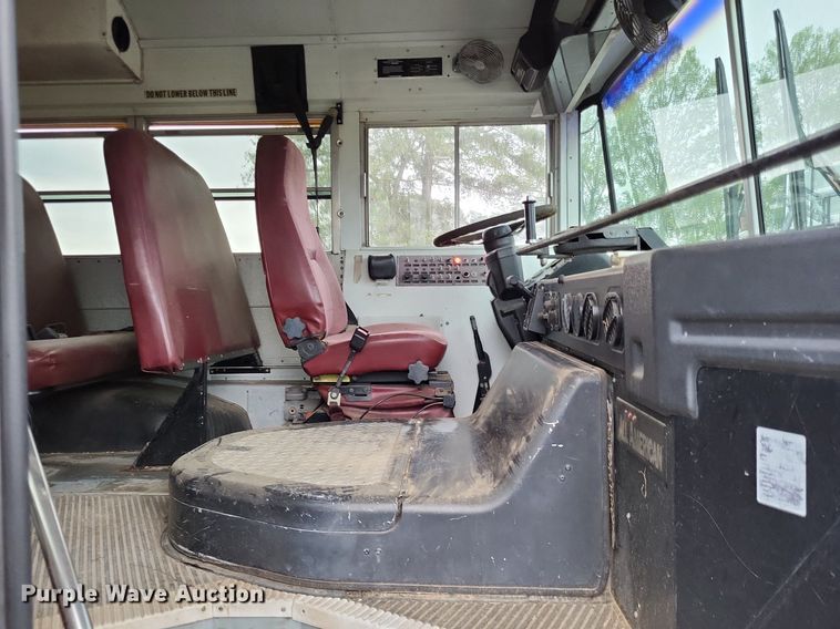 image for item DP5255 2001 Blue Bird All American  school bus