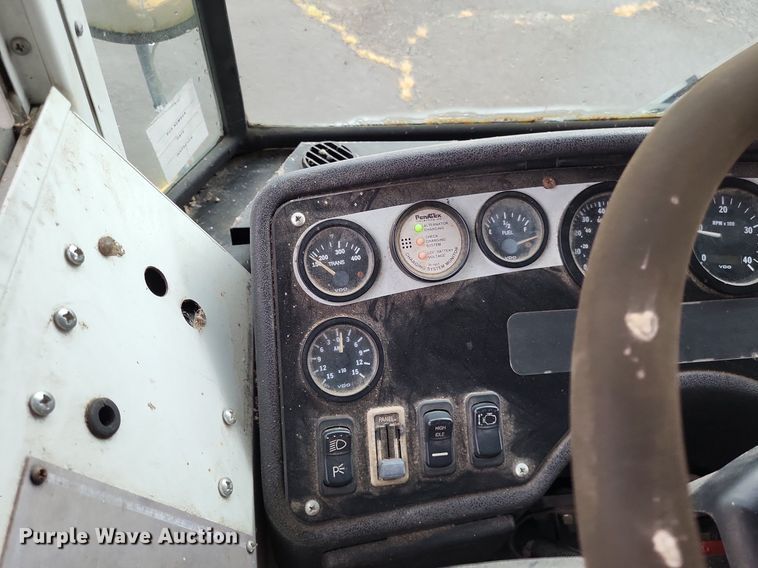 image for item DP5255 2001 Blue Bird All American  school bus