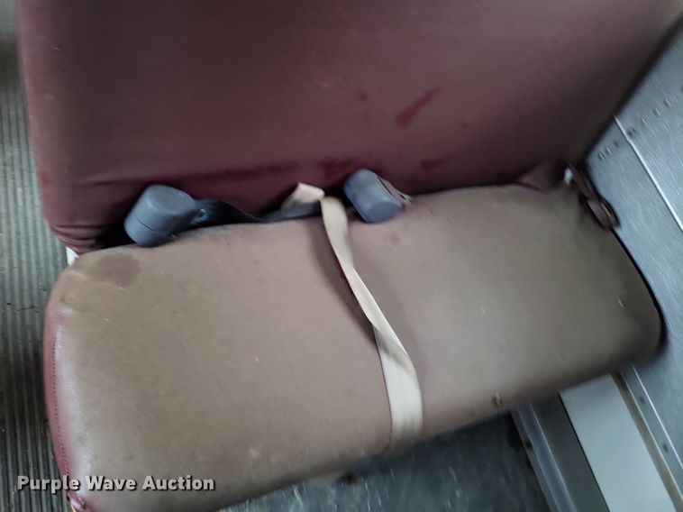 image for item DP5255 2001 Blue Bird All American  school bus