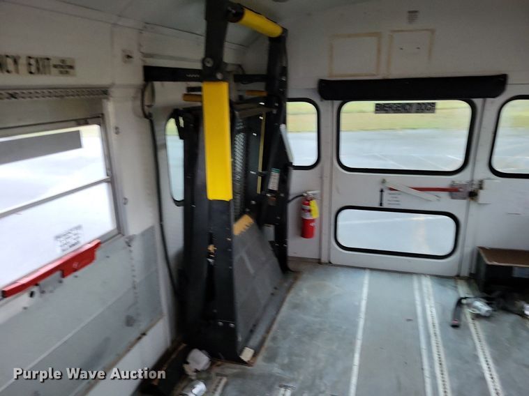 image for item DP5255 2001 Blue Bird All American  school bus