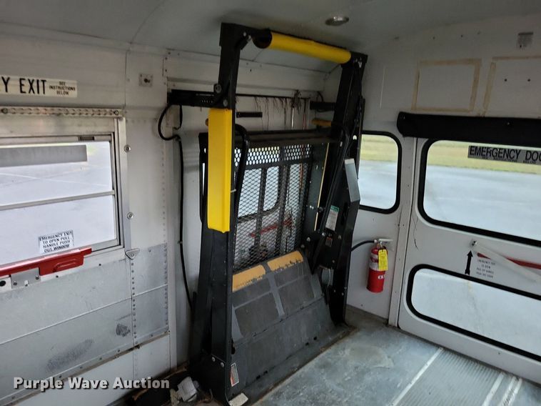 image for item DP5255 2001 Blue Bird All American  school bus