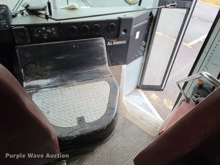 image for item DP5255 2001 Blue Bird All American  school bus