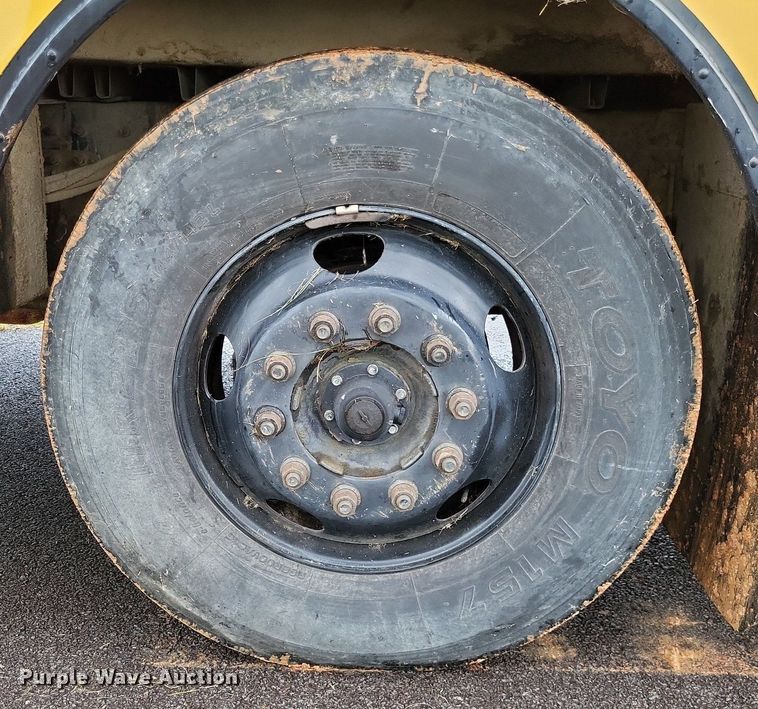 image for item DP5255 2001 Blue Bird All American  school bus