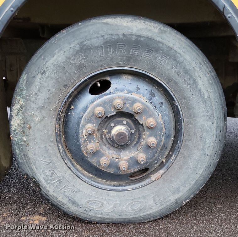 image for item DP5255 2001 Blue Bird All American  school bus