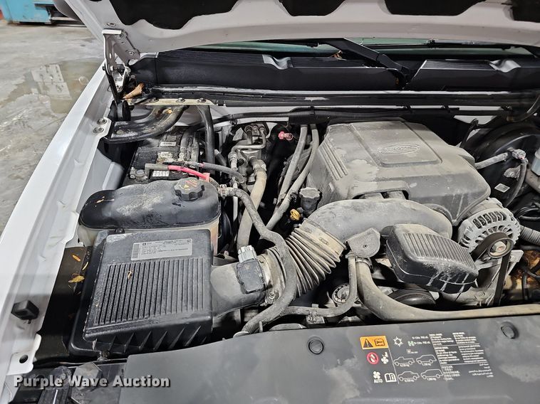 image for item DQ0132 2013 Chevrolet Silverado 1500  Ext. Cab pickup truck