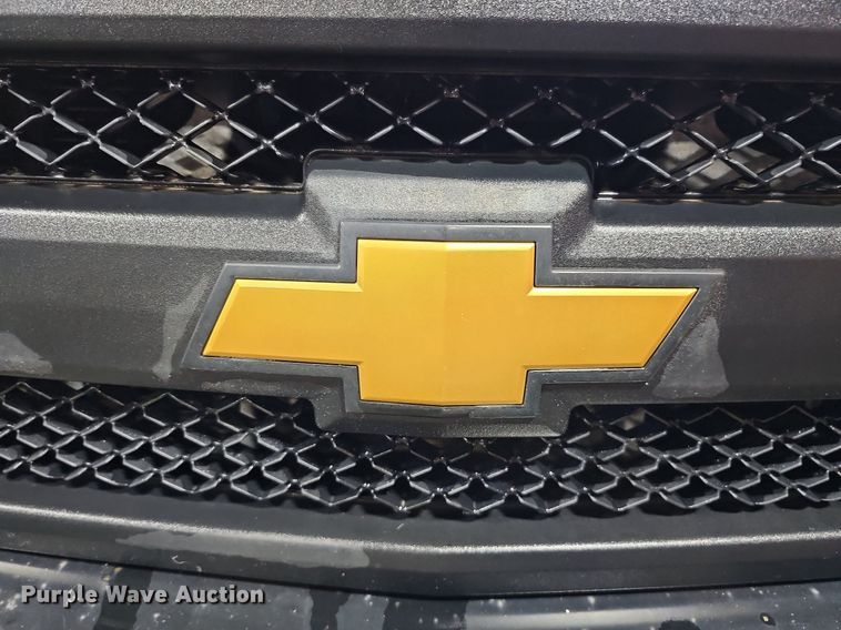 image for item DQ0132 2013 Chevrolet Silverado 1500  Ext. Cab pickup truck