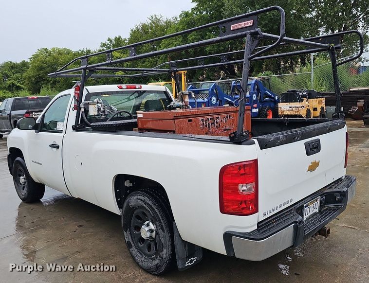 image for item DQ0133 2013 Chevrolet Silverado 1500  pickup truck